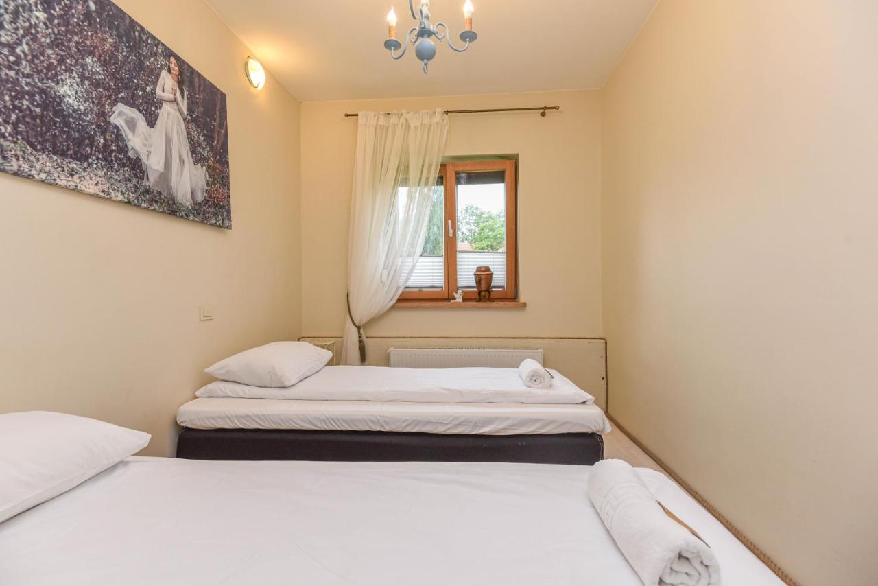 KUBU loft-studia Apartment Klaipėda Exterior foto